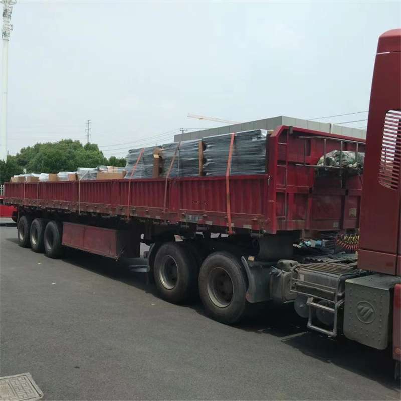 谢岗镇乌鲁木齐县物流专线：高效直达的运输之旅